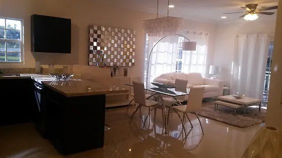 Hotel Realty Shores Nassau
